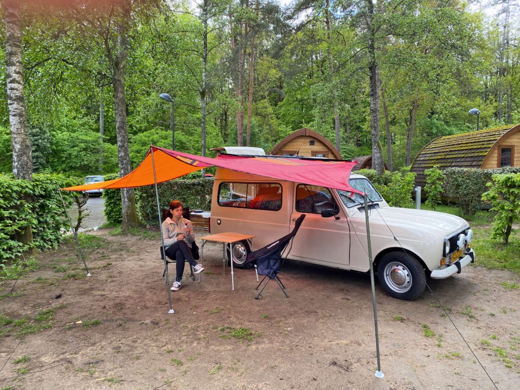 BENT Sonnensegel für Camper Vans / Testbericht / Cooler als eine Markise für Camper / Bester Saugnapf für Segel / Test - Für alle Fahrzeuge Minicamper